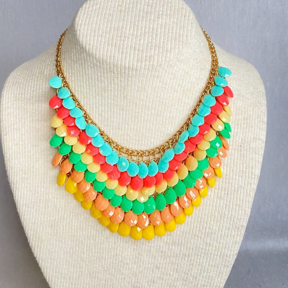 💎Signed Bib Necklace Fruity Pebbles Teardrop Acrylic Beads On Gold Tone Chain